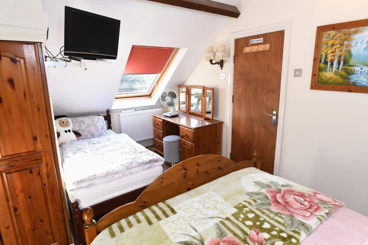 Cilbrwyn Bed and Breakfast Swansea Exteriör bild